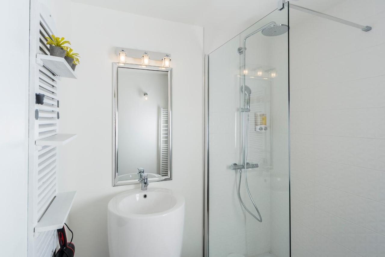 Les Terrasses Suite Et Loft De Campagne Avon-les-Roches Exterior photo